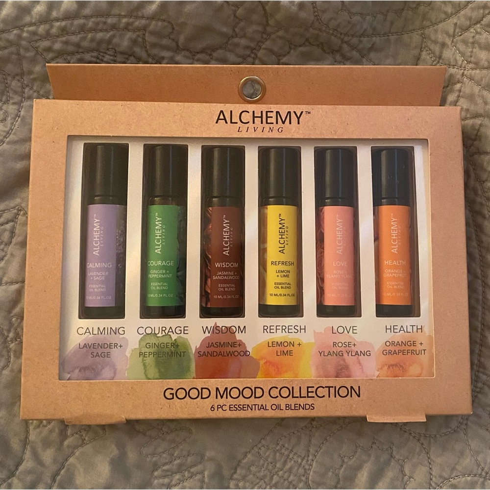 *BRAND NEW * Alchemy Living Essential Oils Good Mood Collection